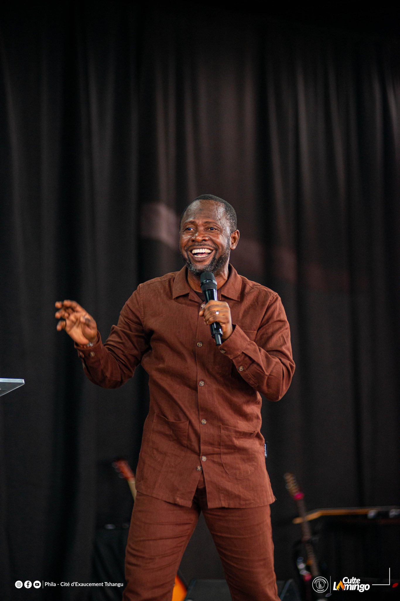 Pasteur Olivier N'kee - Pasteur titulaire de Phila Cité d'Exaucement Tshangu